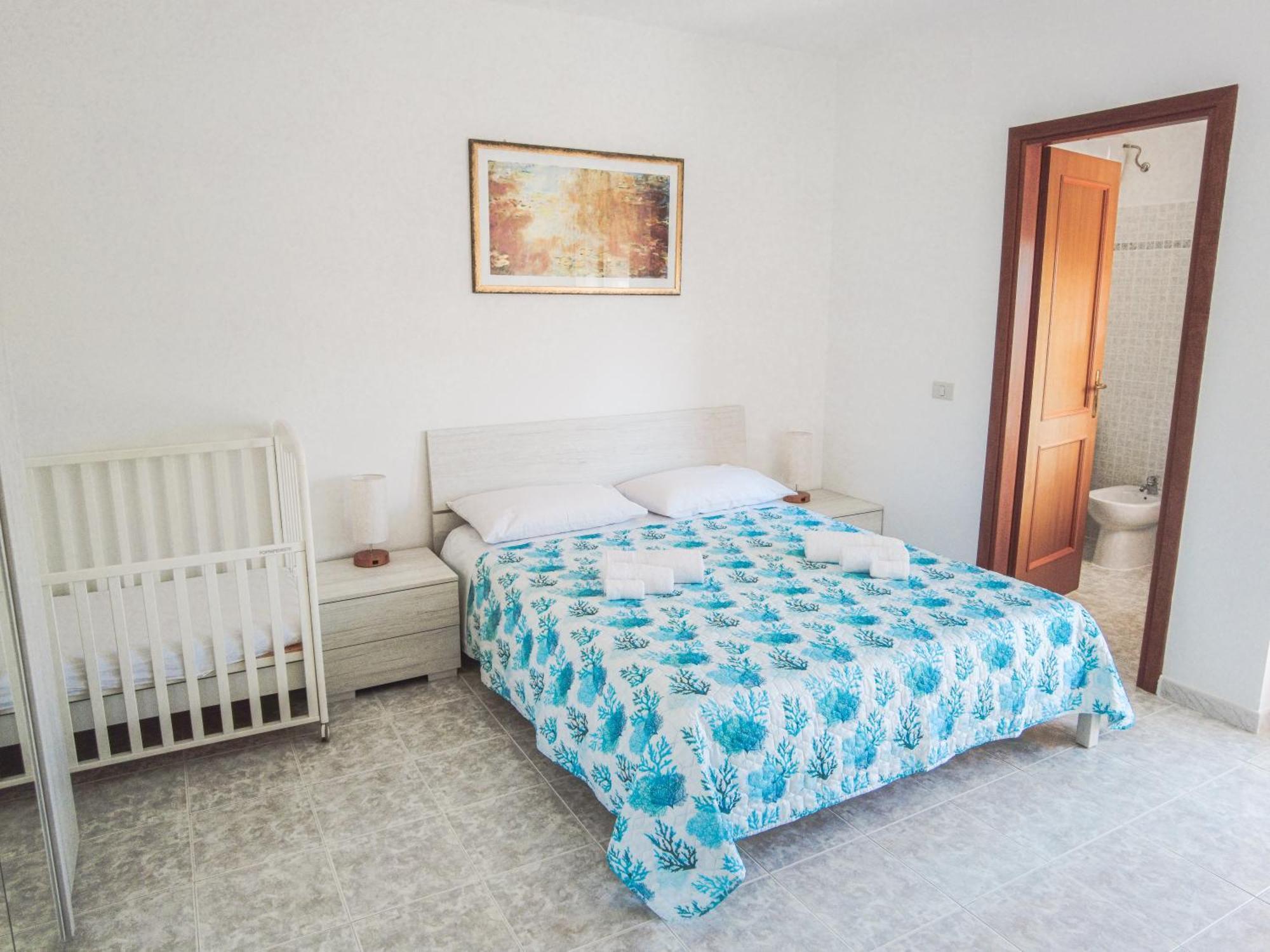 Budget Beds ألغيرو المظهر الخارجي الصورة