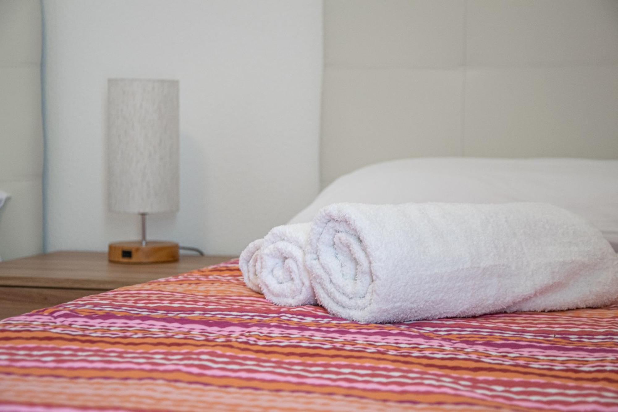Budget Beds ألغيرو المظهر الخارجي الصورة